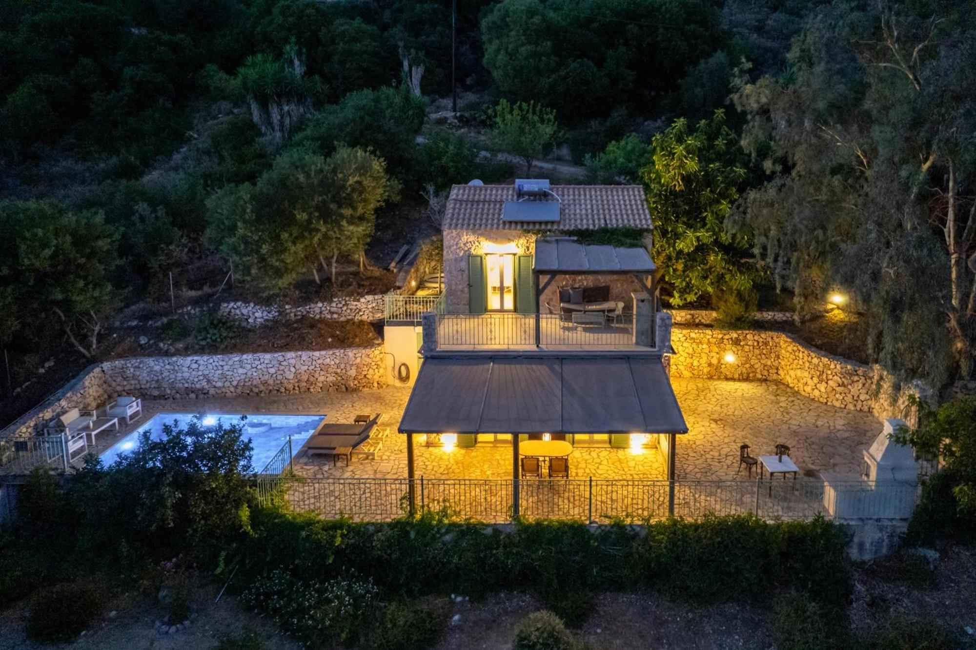 Ratzaklíon Villa Sevastoula מראה חיצוני תמונה